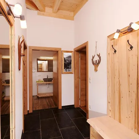 Christian Apartament